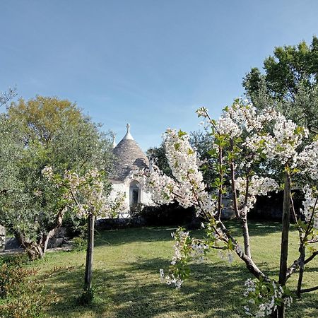 הוילה לוקורוטונדו Trulli Manuela מראה חיצוני תמונה