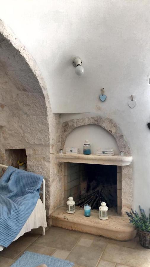 הוילה לוקורוטונדו Trulli Manuela מראה חיצוני תמונה